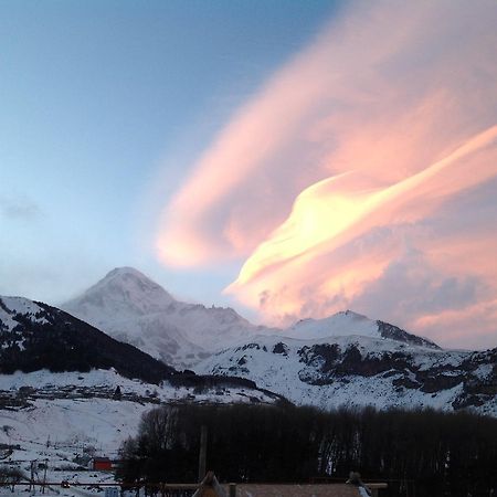 فندق Kazbegi المظهر الخارجي الصورة